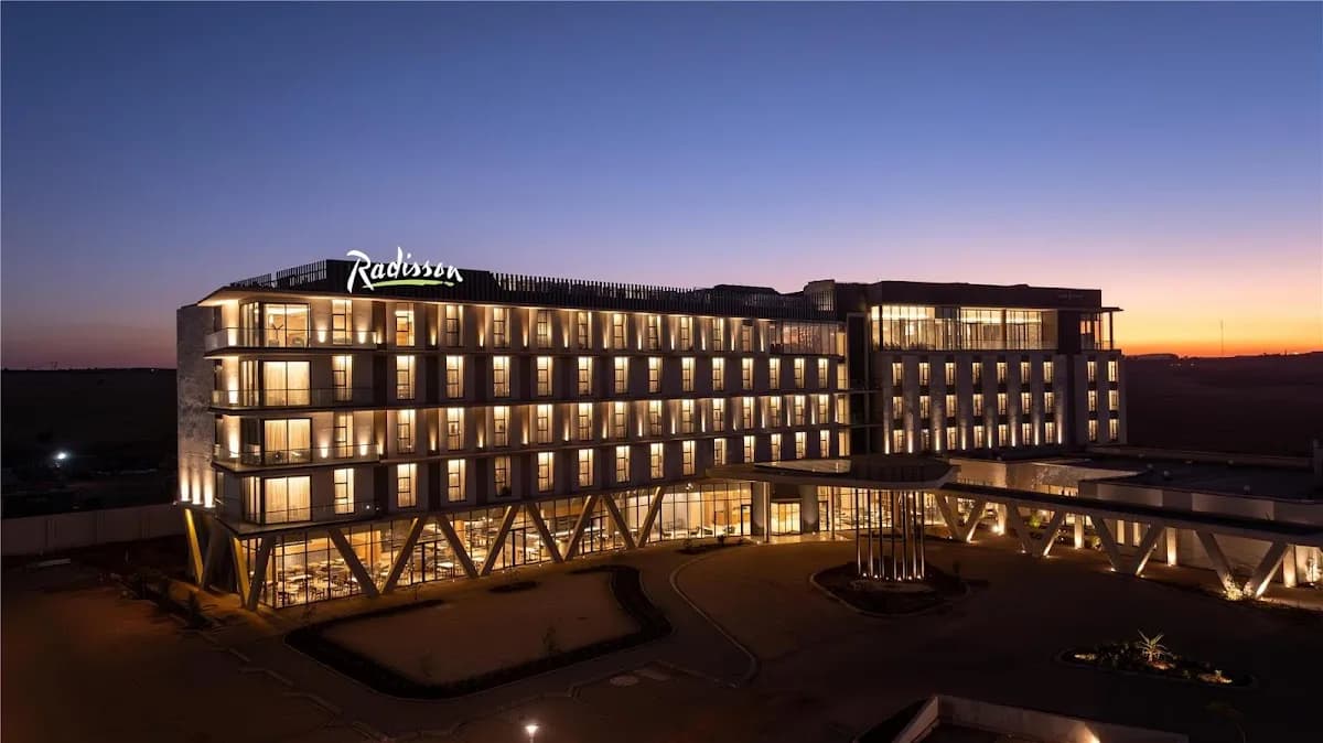 Radisson Hotel & Convention Center Steve Tshwete Middelburg in Clubview