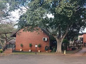 Thorn Tree Lodge in Northdale