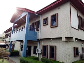 De New Aiyetoro Medical Center in Ijora