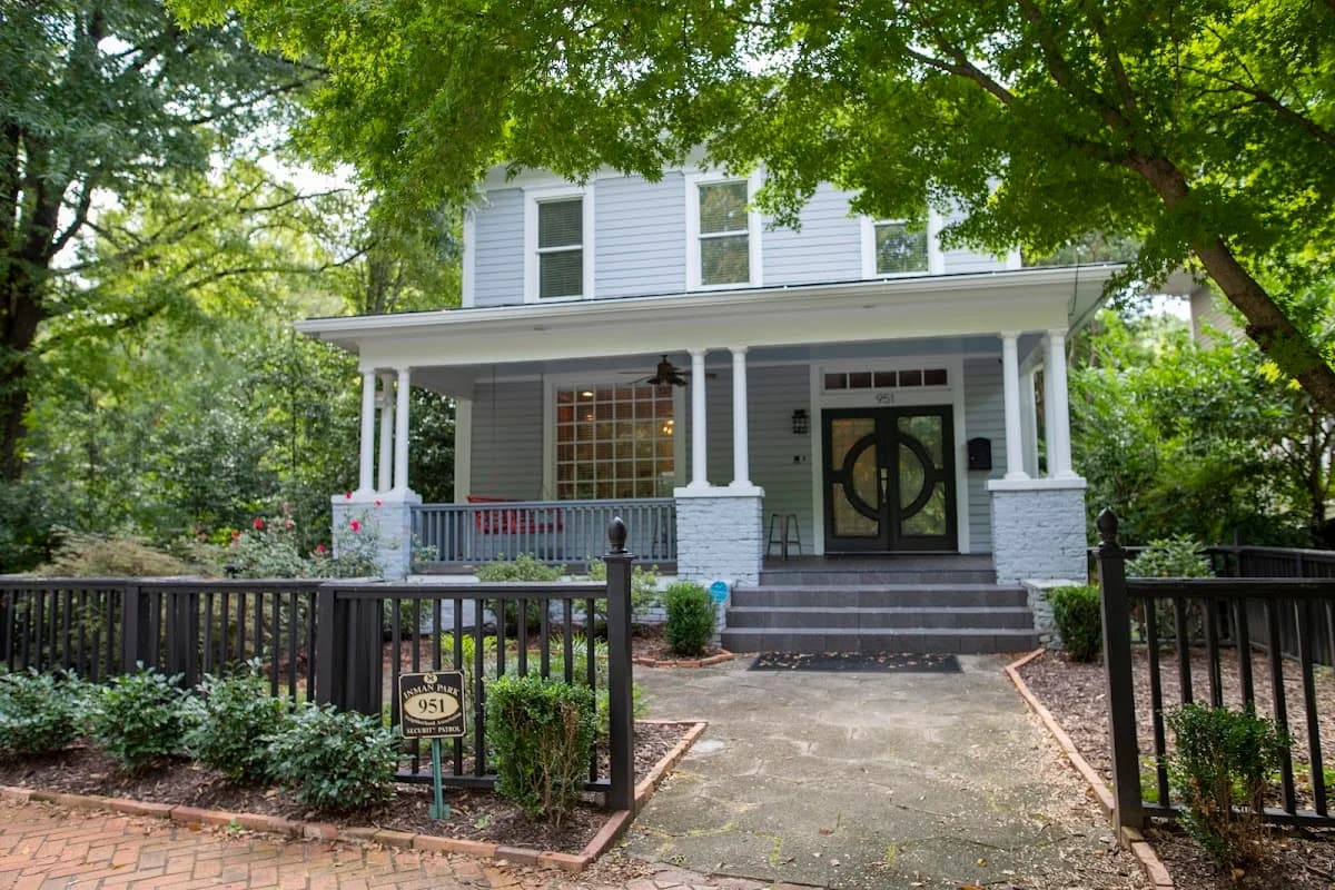 Homestead, REALTORS in Inman Park / BeltLine