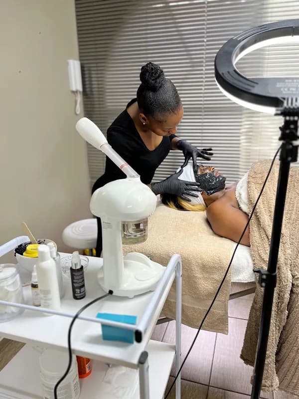 DL aesthetics in Kempton Park