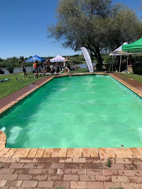 Louise de Jonge Fisioterapeut in Industrial Area