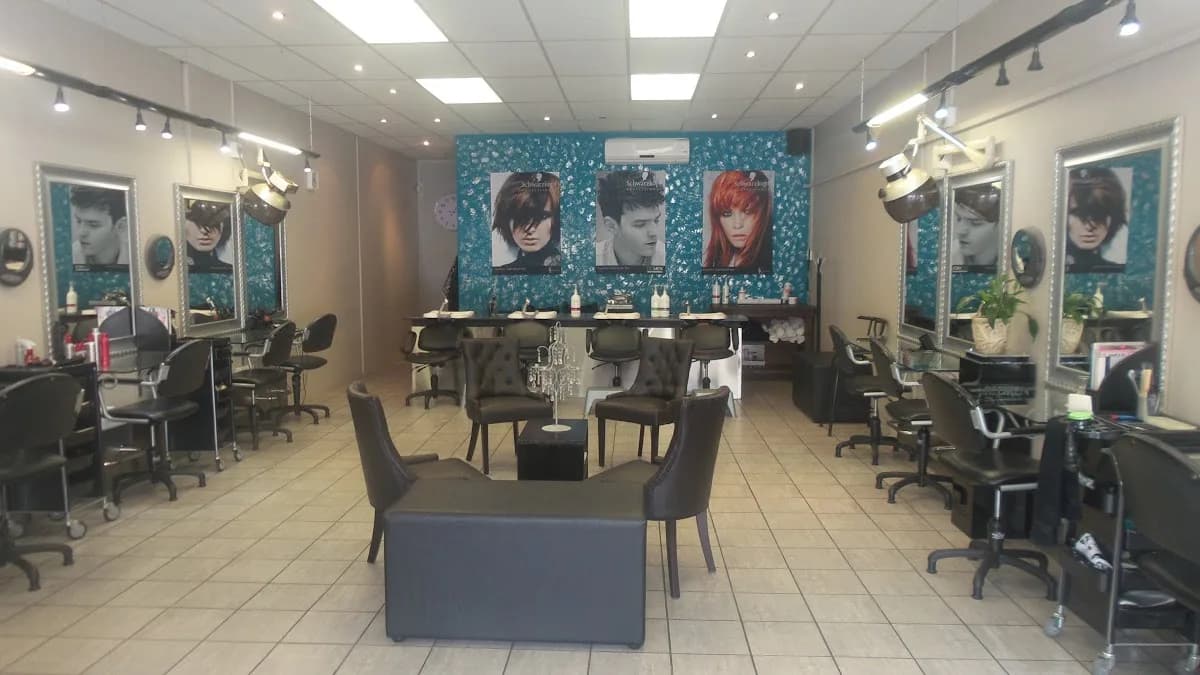 Le Posh Hair & Beauty Design in Gordon's Bay