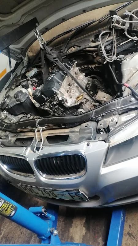 Lakeautoclinic (Pty) Ltd in Phuthaditjhaba CBD
