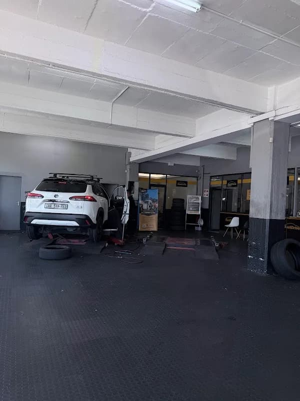 BestDrive Cape Town Tyre Stop in City Bowl