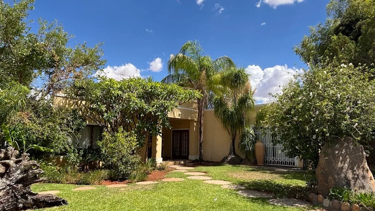 Central Guesthouse Upington in Upington CBD