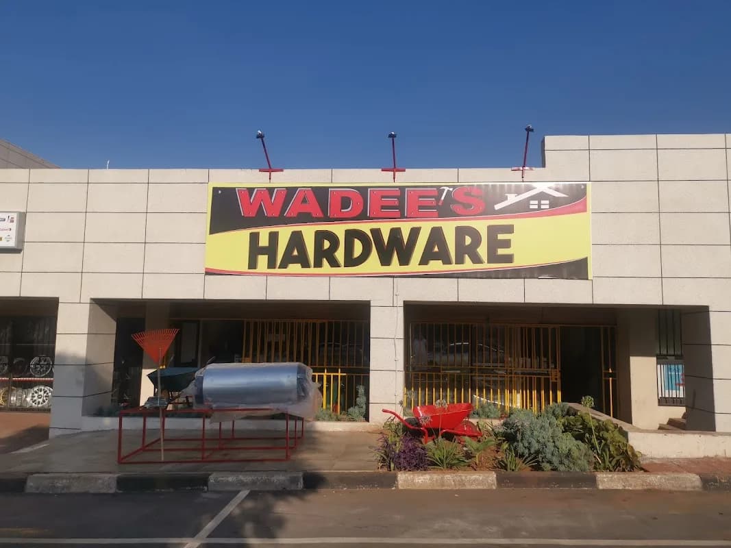 wadees hardware in Dunkeld