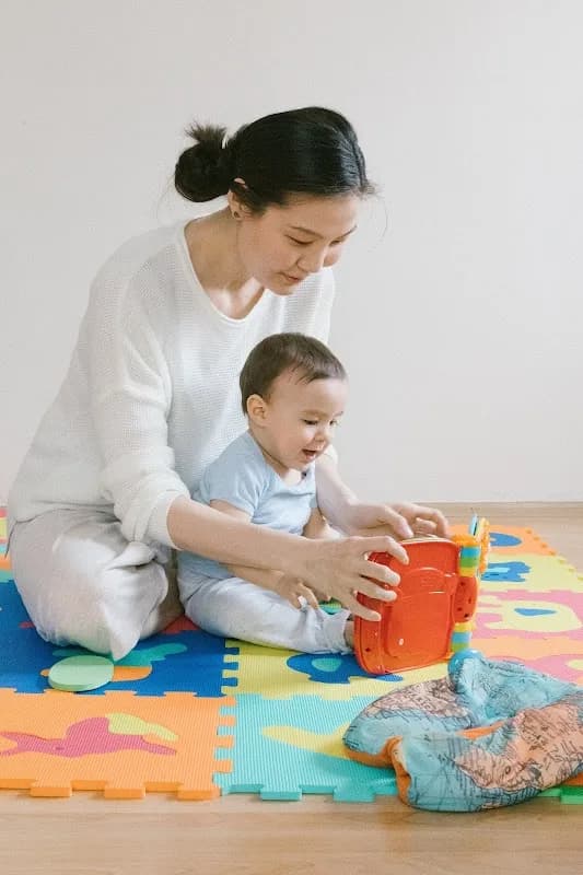 Nanny For Nannies Training & Placement Agency in Rondebosch