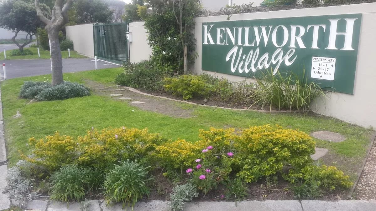 Kenilworth Village in Kenilworth
