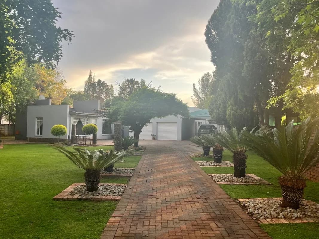 B3 Self-catering Accommodation Potchefstroom in Baillie Park