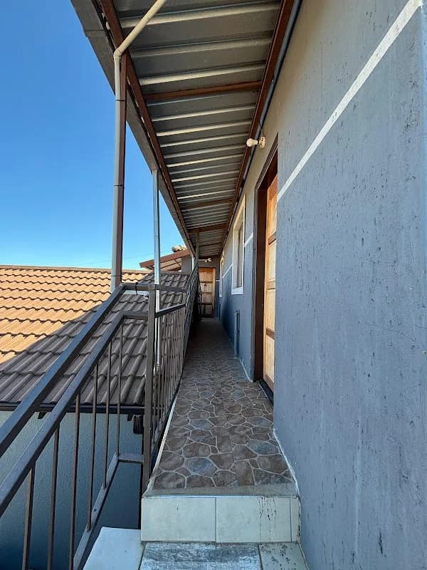 Mdogo's Guest House in Diepkloof