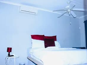 Sun & Night Guest House in Ngwelezane