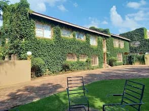 Cairos Guest House in Highveld Mall