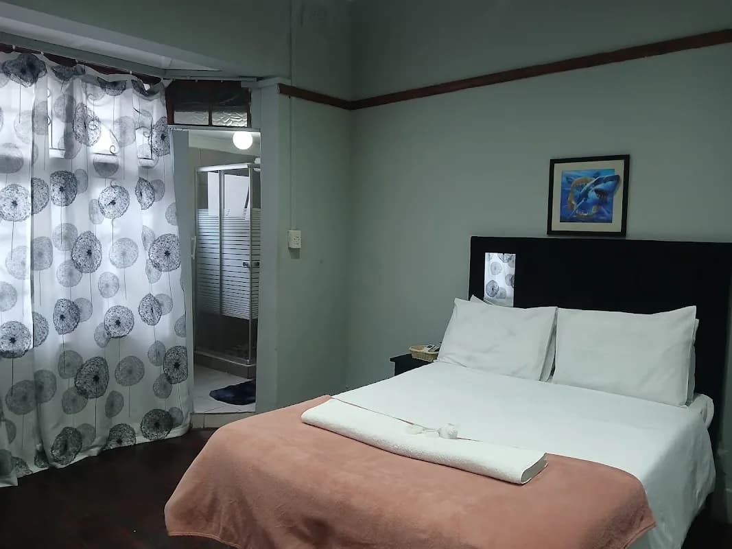 Gielex Guest House in Glenwood