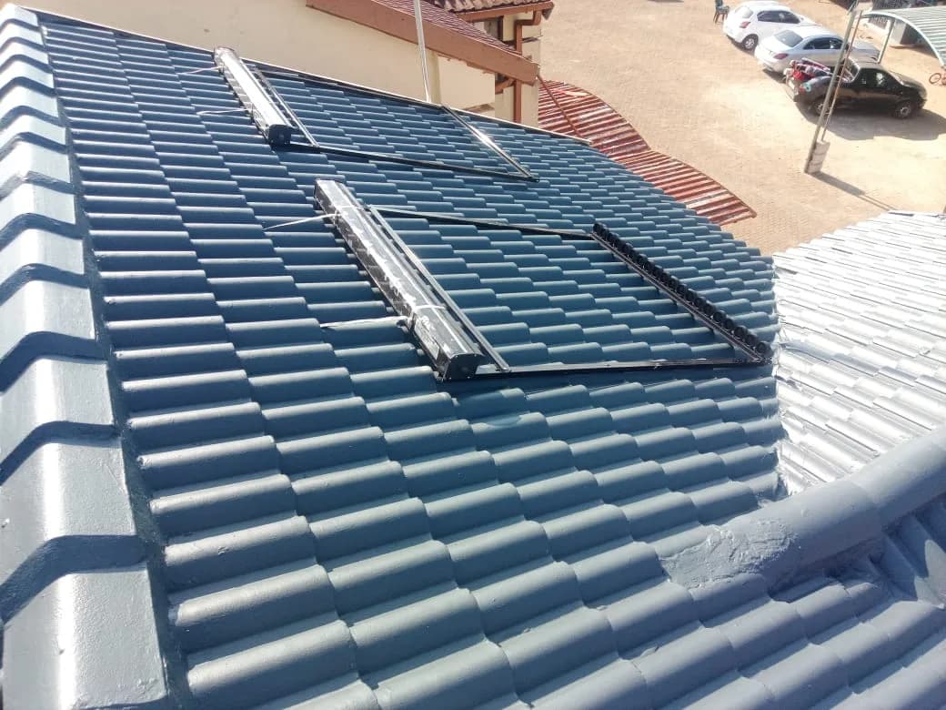 Rubberproof Tech in Flora Park