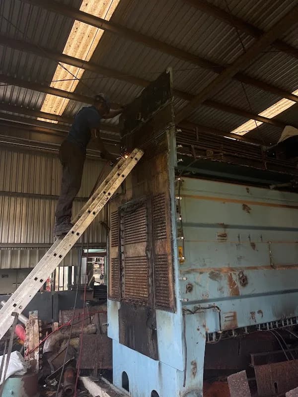 SCRAP BUYER IN LAGOS / METAL SCRAP DEALER in GRA Ikeja