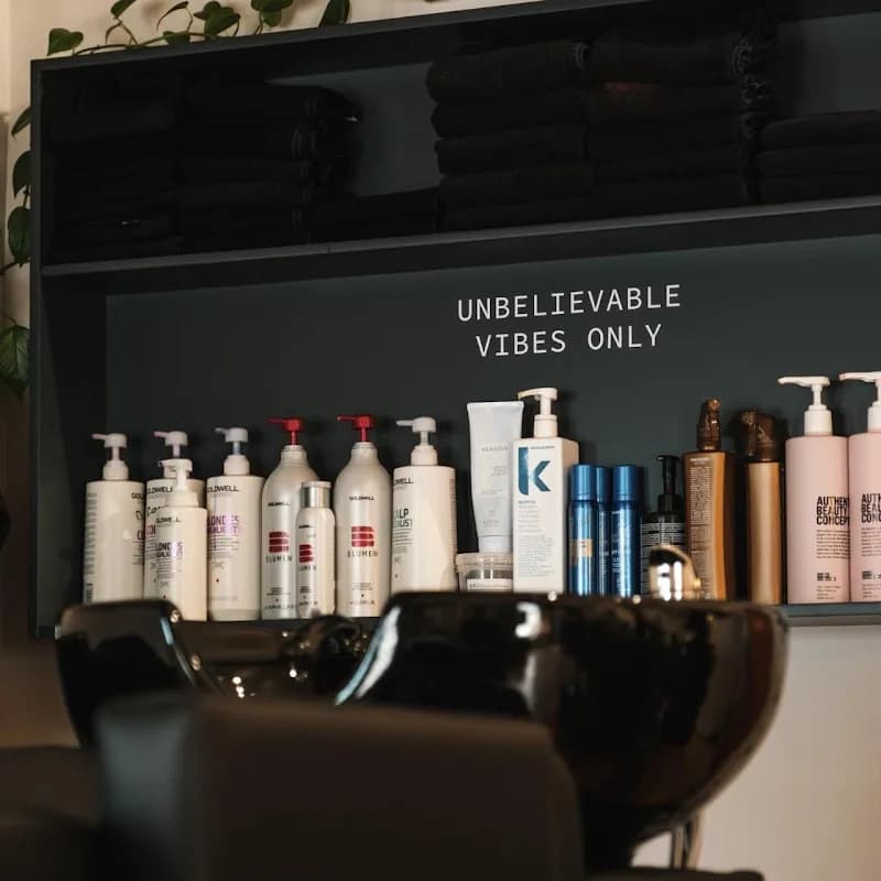 Salome the Salon in Die Boord