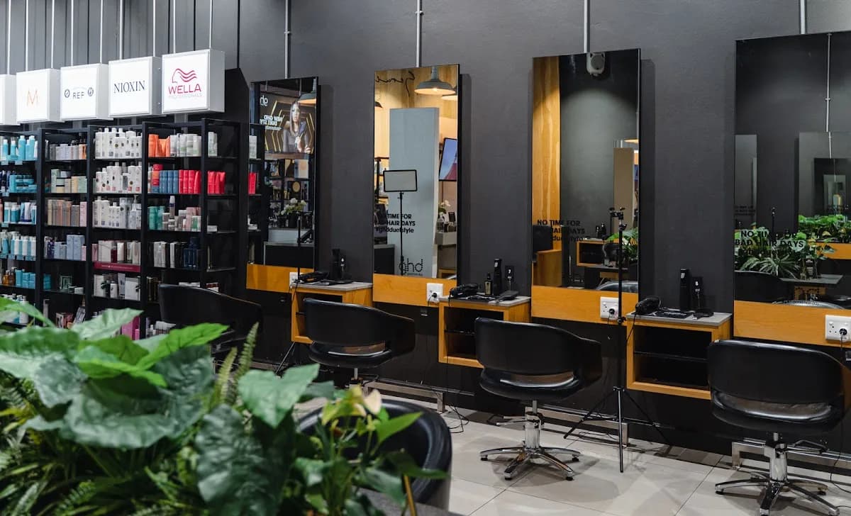 Gerald Wells Hair Salon in Shaka's Rock