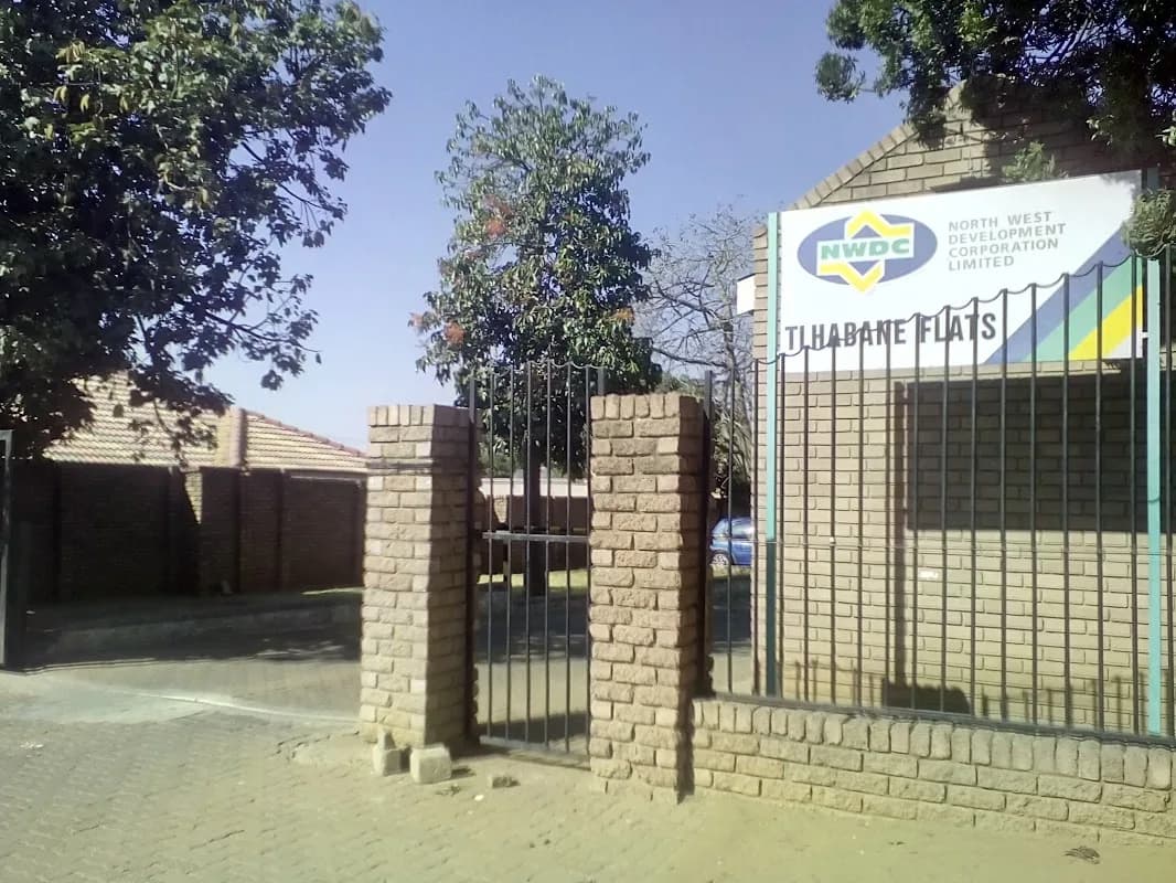 Tlhabane Flats in Tlhabane