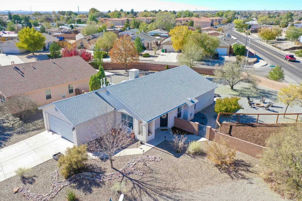 Carpenter & Co. Realty in Kirtland AFB / Sandia Labs
