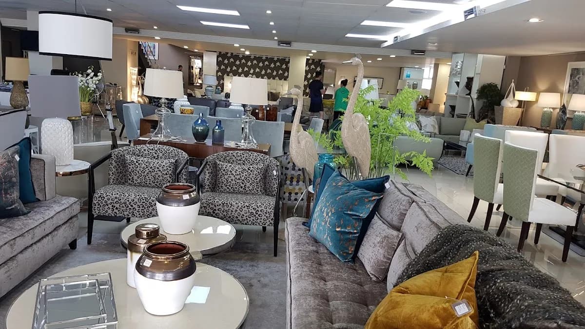 DESIGN PLUS INTERIORS in Kramerville