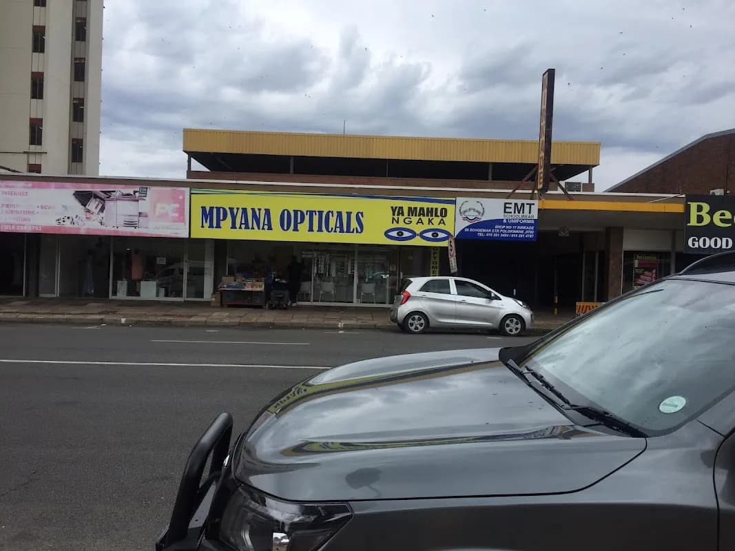 Optometrist in Mokopane CBD