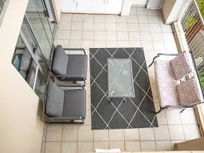 Sunninghill Luxury Spacious Executive Apartment in Sunninghill
