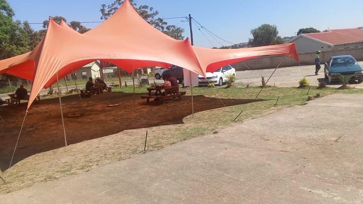 LAST LEAK CARWASH in Ncambedlana