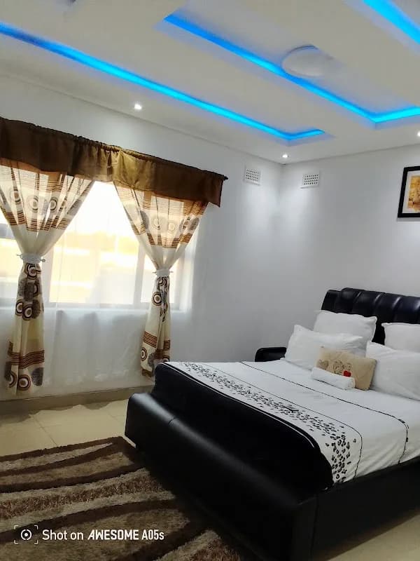 Dups guest house in Northdale