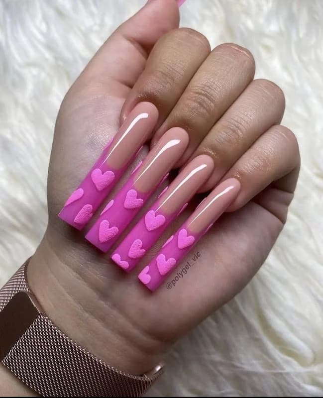 Maymay's BeautySalon in Norwood