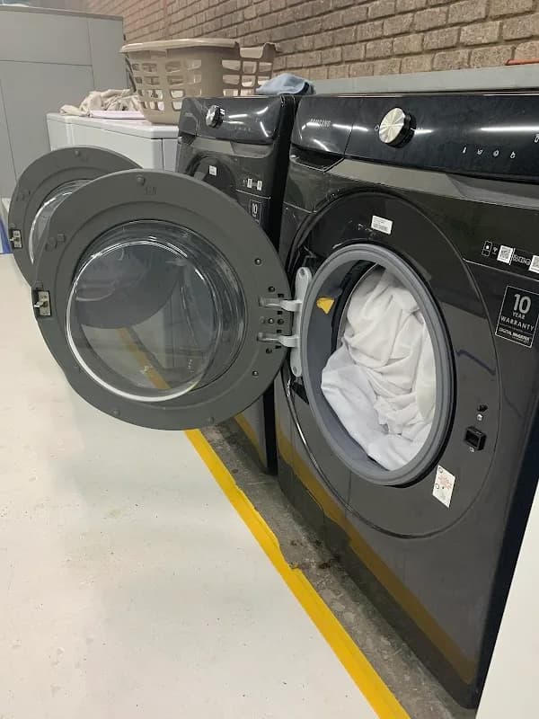 Clean Laundry Now in Strathavon
