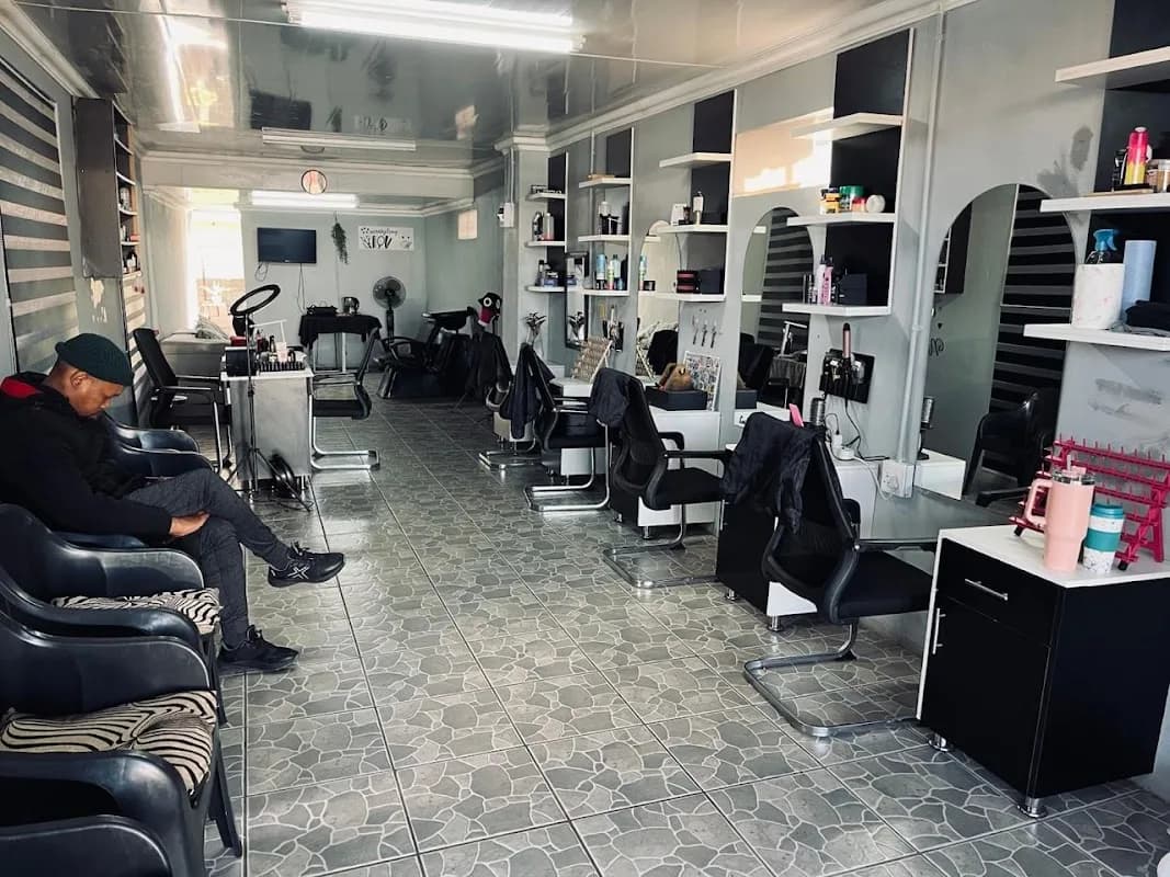 Fresh Style Beauty Hub in Esther Park