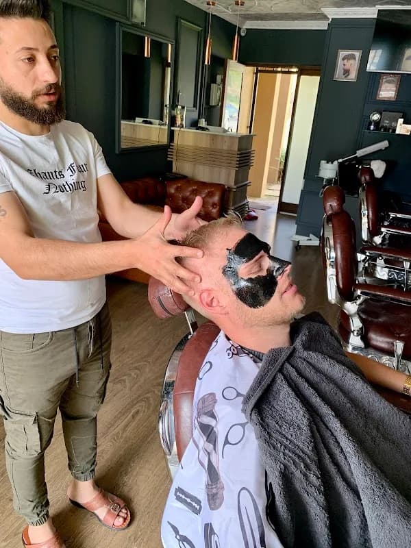 Barber Shop - Creative Cut in Kayamandi