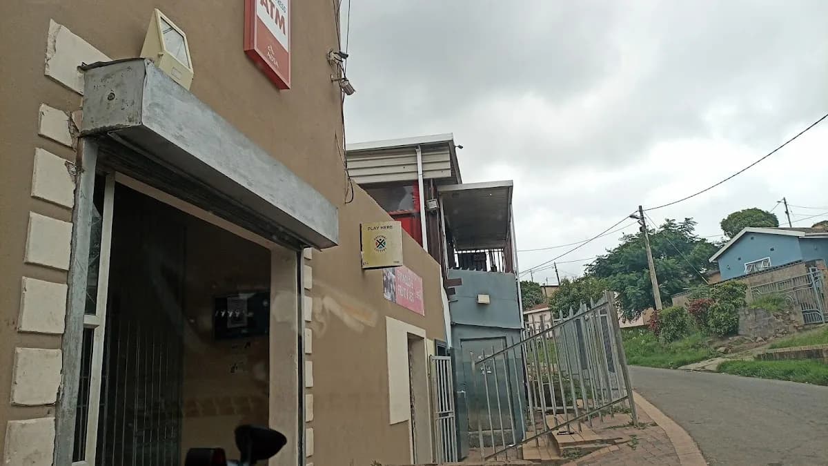 OWENKOSI & USENATHI CONSTRUCTION in Umlazi