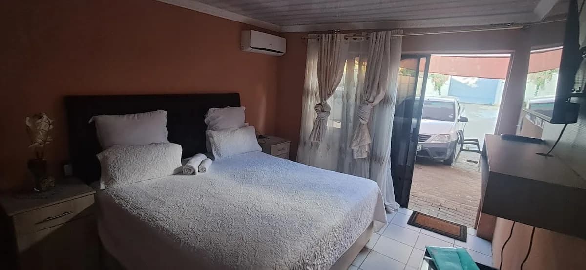 No 12 Guest House in Rustenburg CBD
