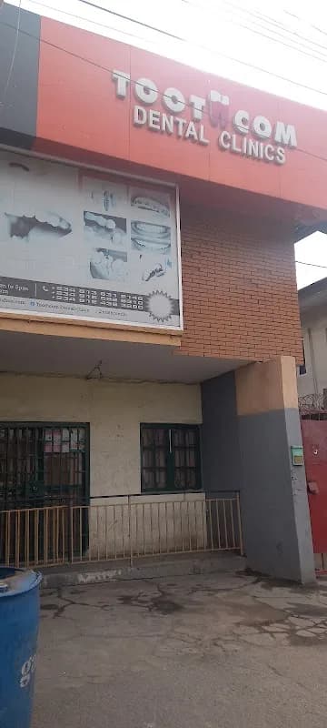 Toothcom Dental Clinics Surulere in Adeniran Ogunsanya