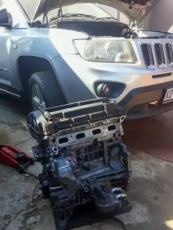 MKHULISE Auto Repairs Shop in Orlando
