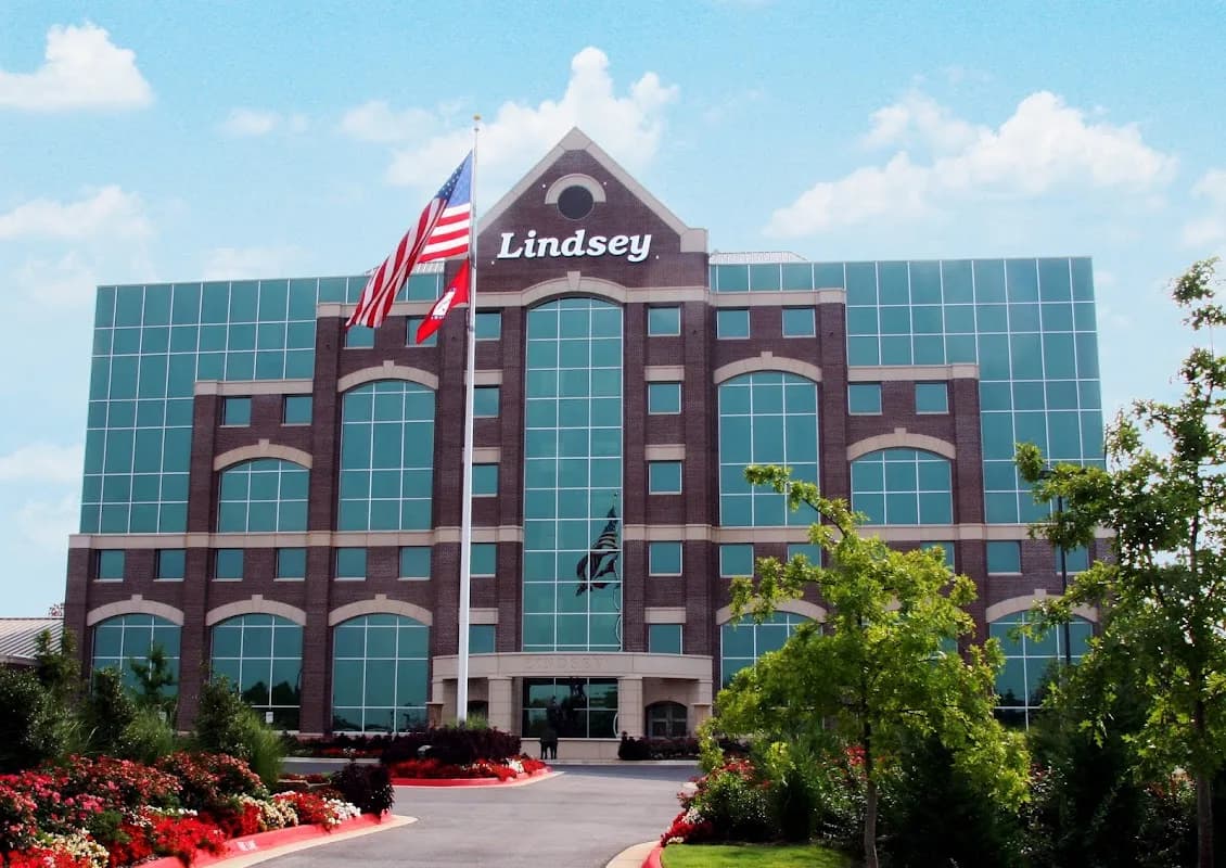 Lindsey & Associates Inc - Fayetteville in Fayetteville / U of Arkansas