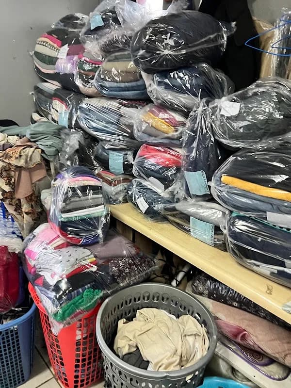 Shuk Laundry in Bedfordview