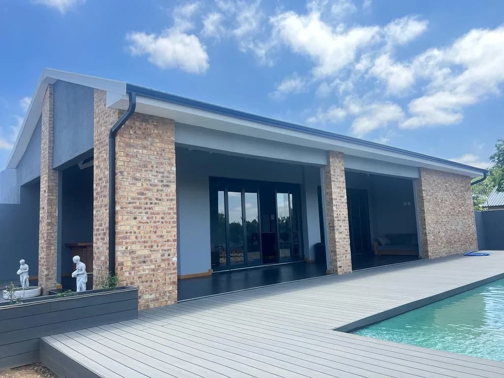Mhulu Luxury Boutique Hotel in Esther Park