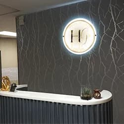 Hands of gold spa in Norwood