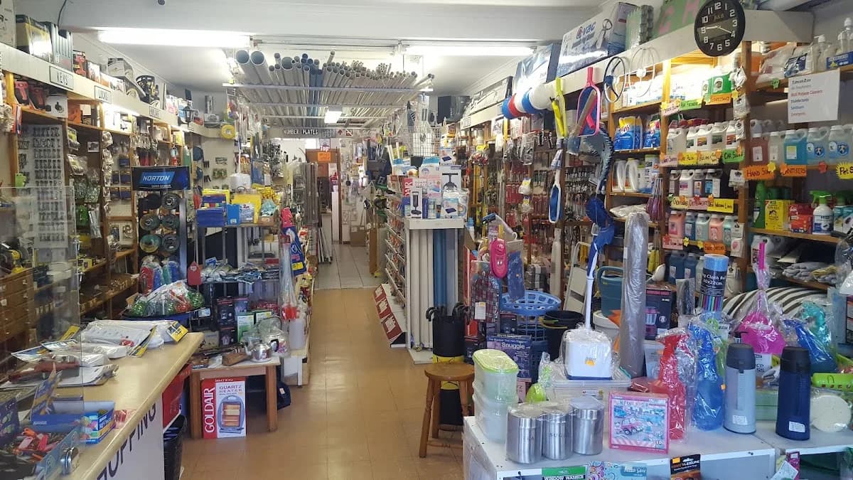 Pinelands Hardware in Rondebosch