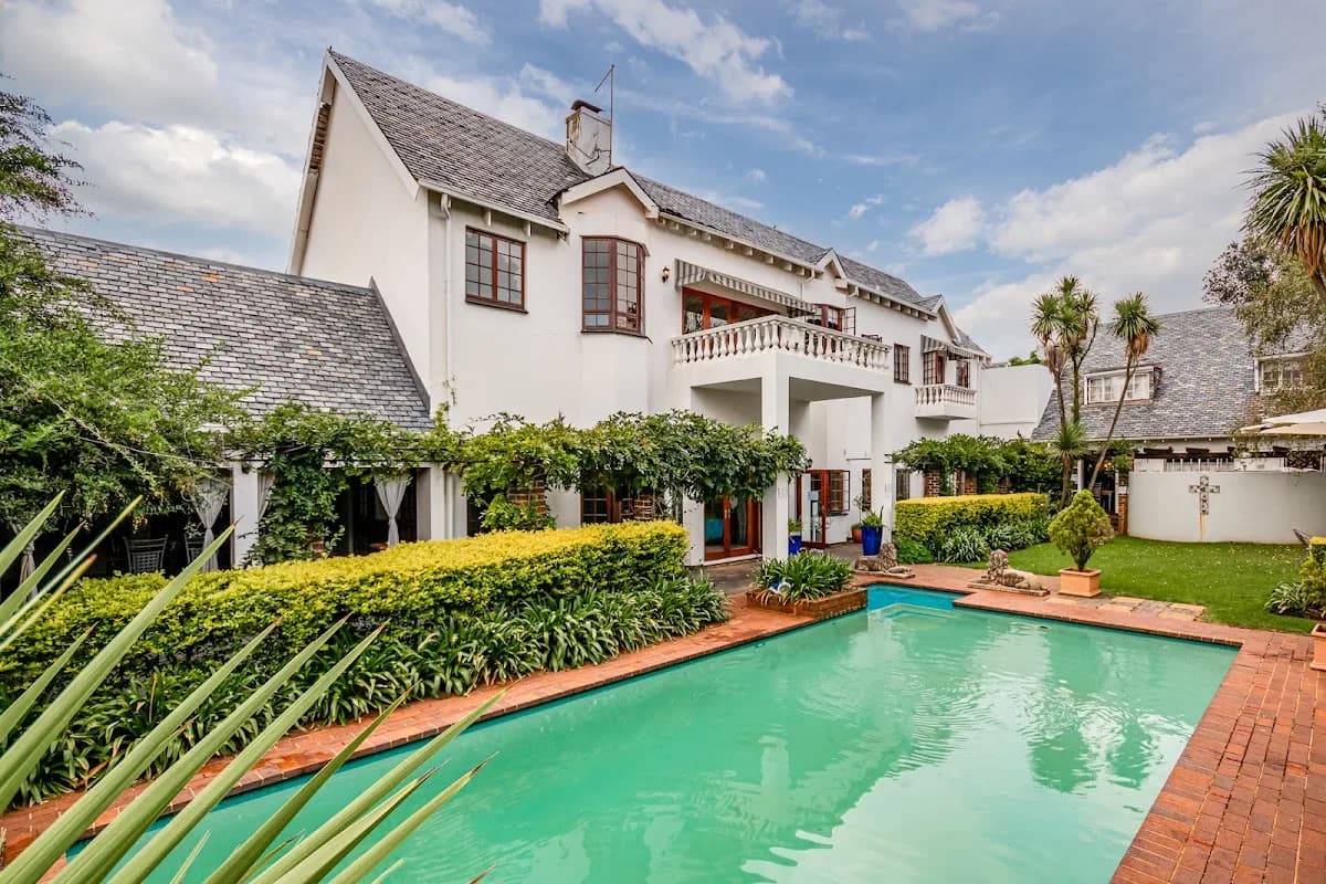 5th Avenue Gooseberry Guest House in Linden