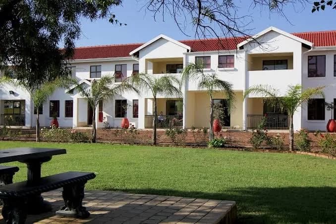 Casa Grande Guest Lodge in Brits Central