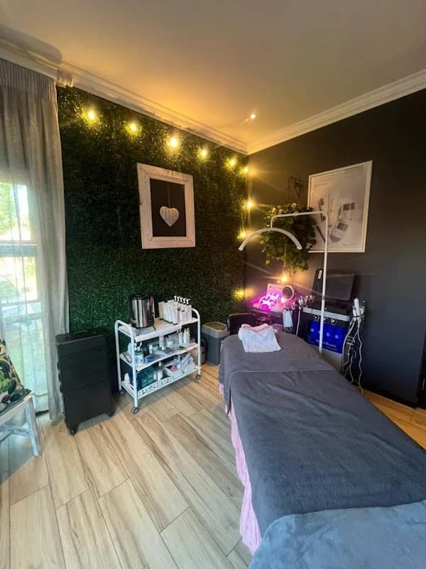 Forever Perfect Aesthetics Clinic & Permanent Make-up @ Harties in Broederstroom