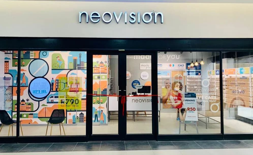 Neovision Optometrist Haffy Centre in Phoenix