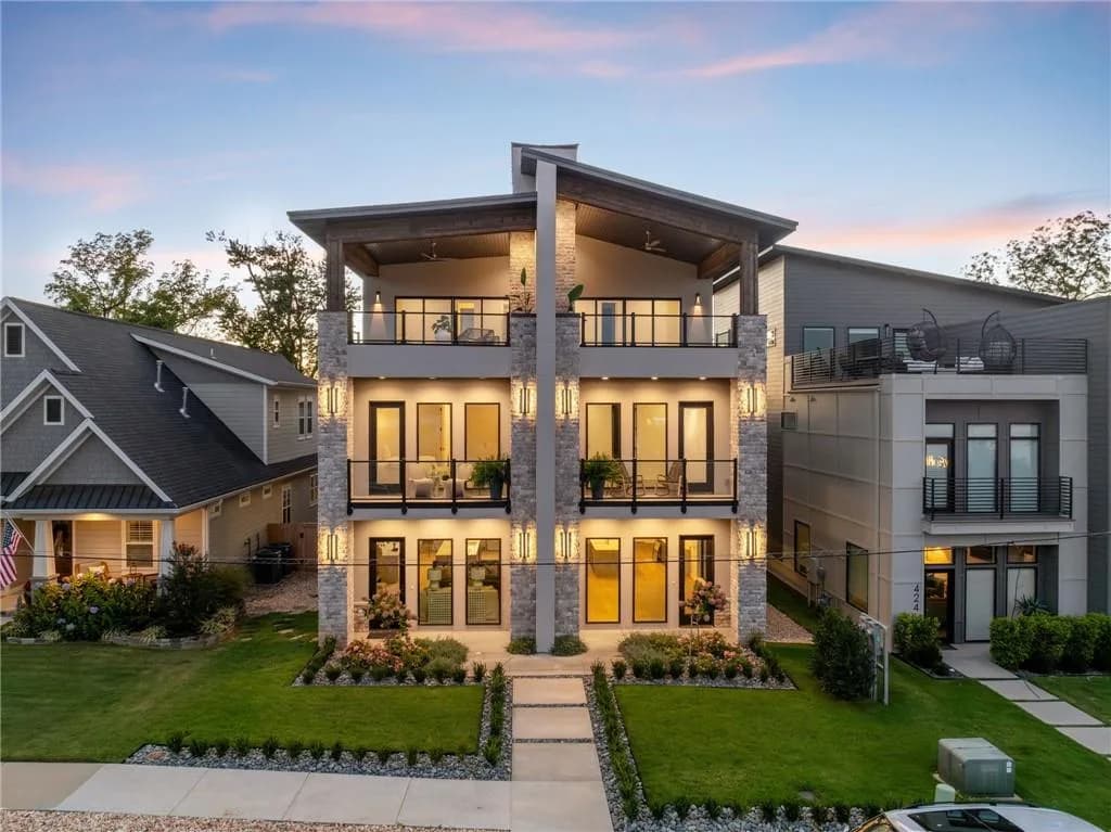 Wheelhouse Real Estate in Bentonville / Walmart HQ