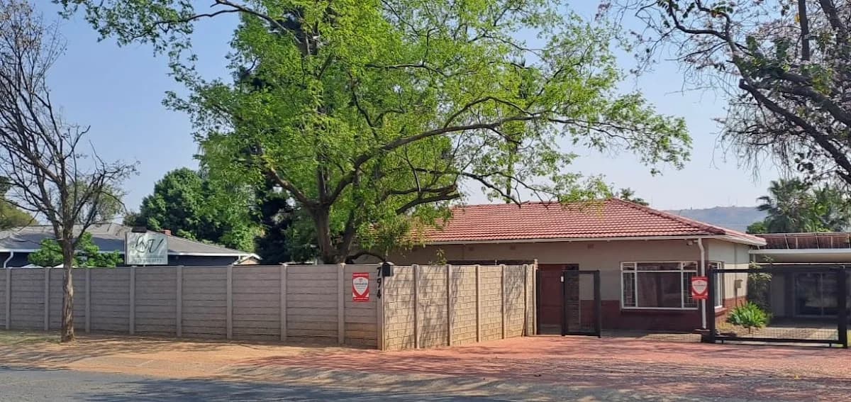 LMV ATTORNEYS in Silverton