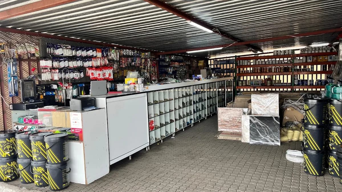 4 Ways Hardware in eMalahleni CBD