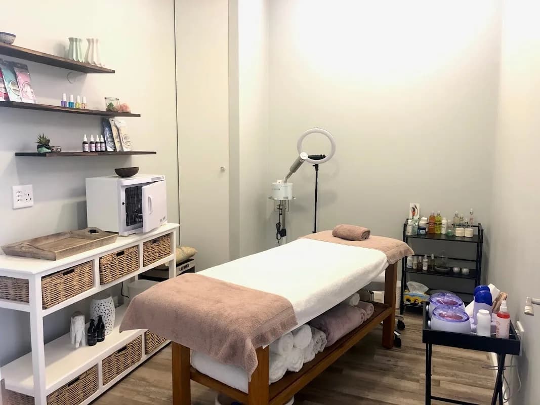 Aventurine Health & Beauty in Humewood